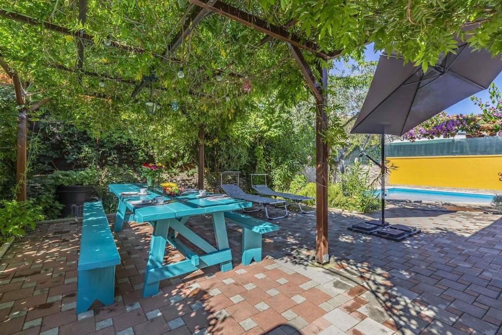 Istriensonne 0179 - Villa Romantika Mit Pool Лижнян Екстер'єр фото