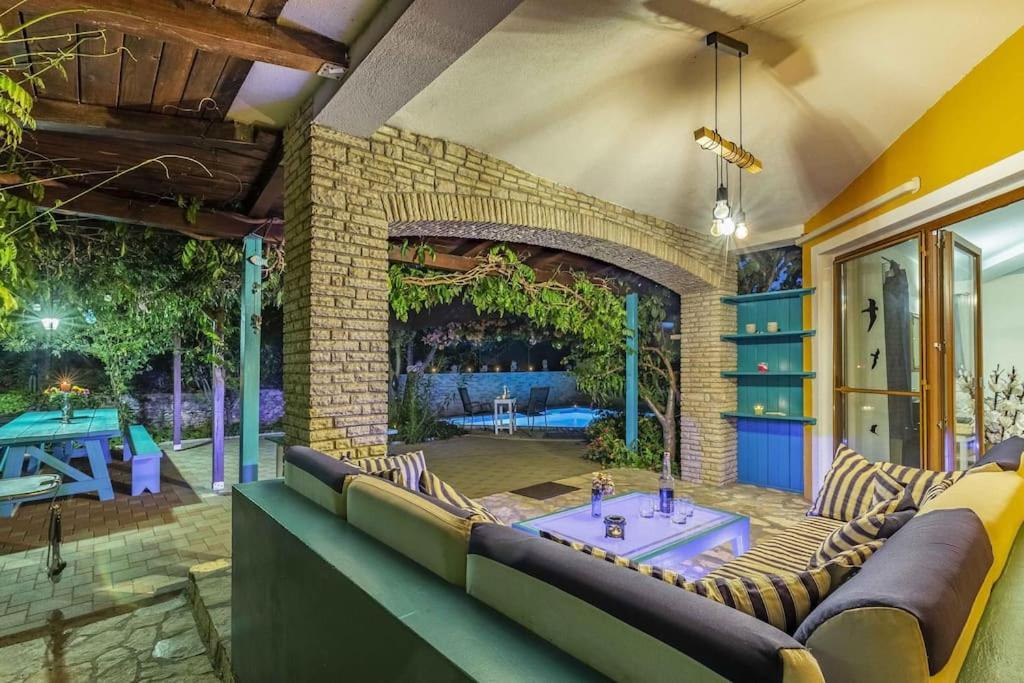 Istriensonne 0179 - Villa Romantika Mit Pool Лижнян Екстер'єр фото